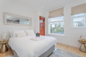 Luxury Granada Apartments near Southsea Beach